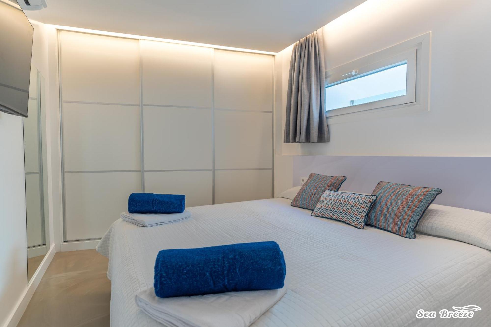 2 Apartments Sea Breeze カレタ・デ・ファマラ エクステリア 写真