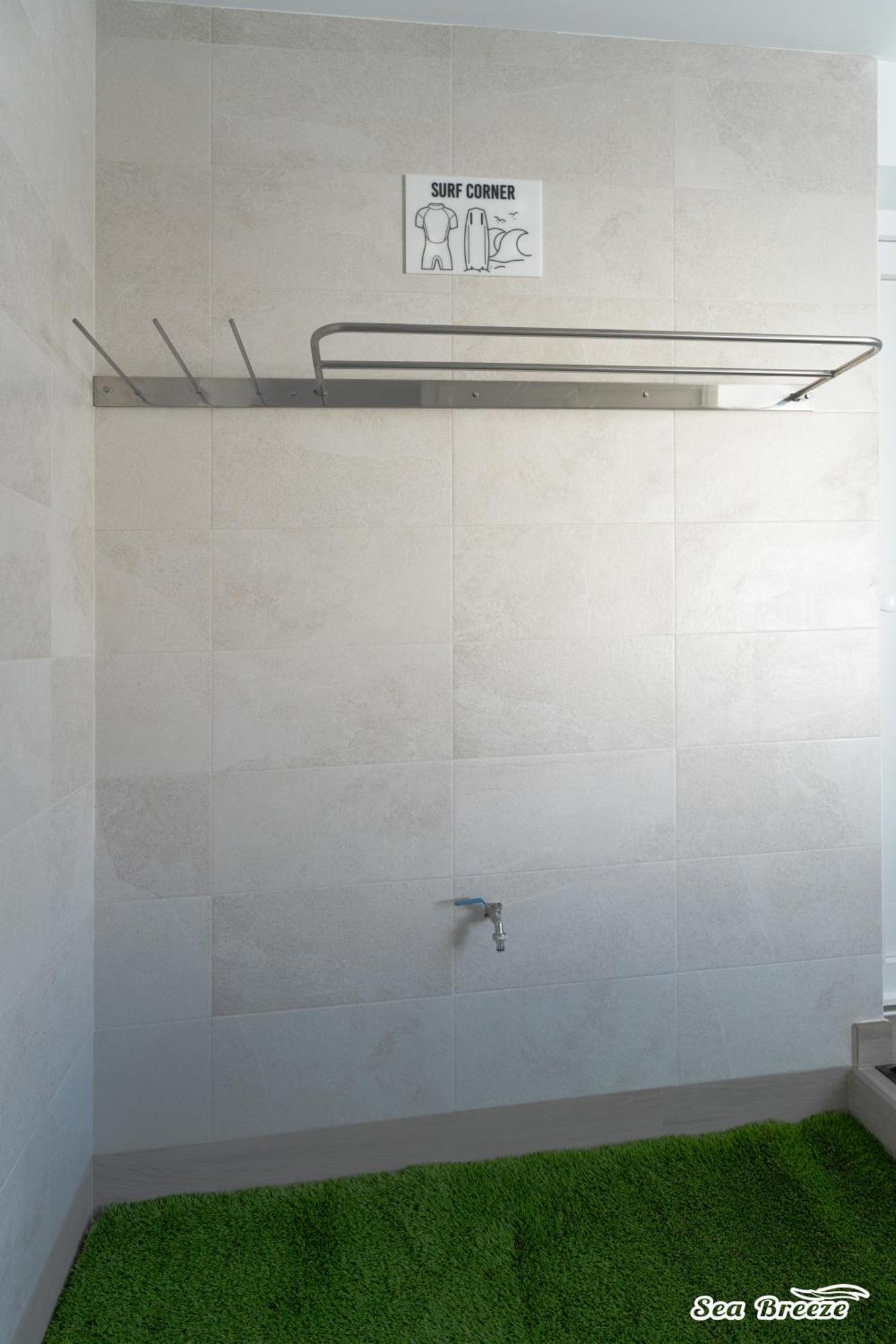 2 Apartments Sea Breeze カレタ・デ・ファマラ エクステリア 写真